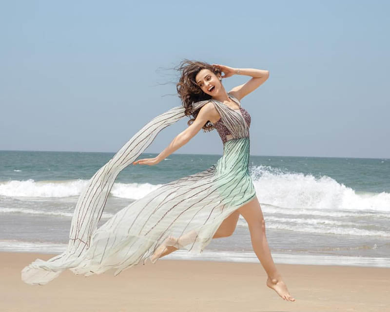 BOMBAY TIMES – Sanaya Irani