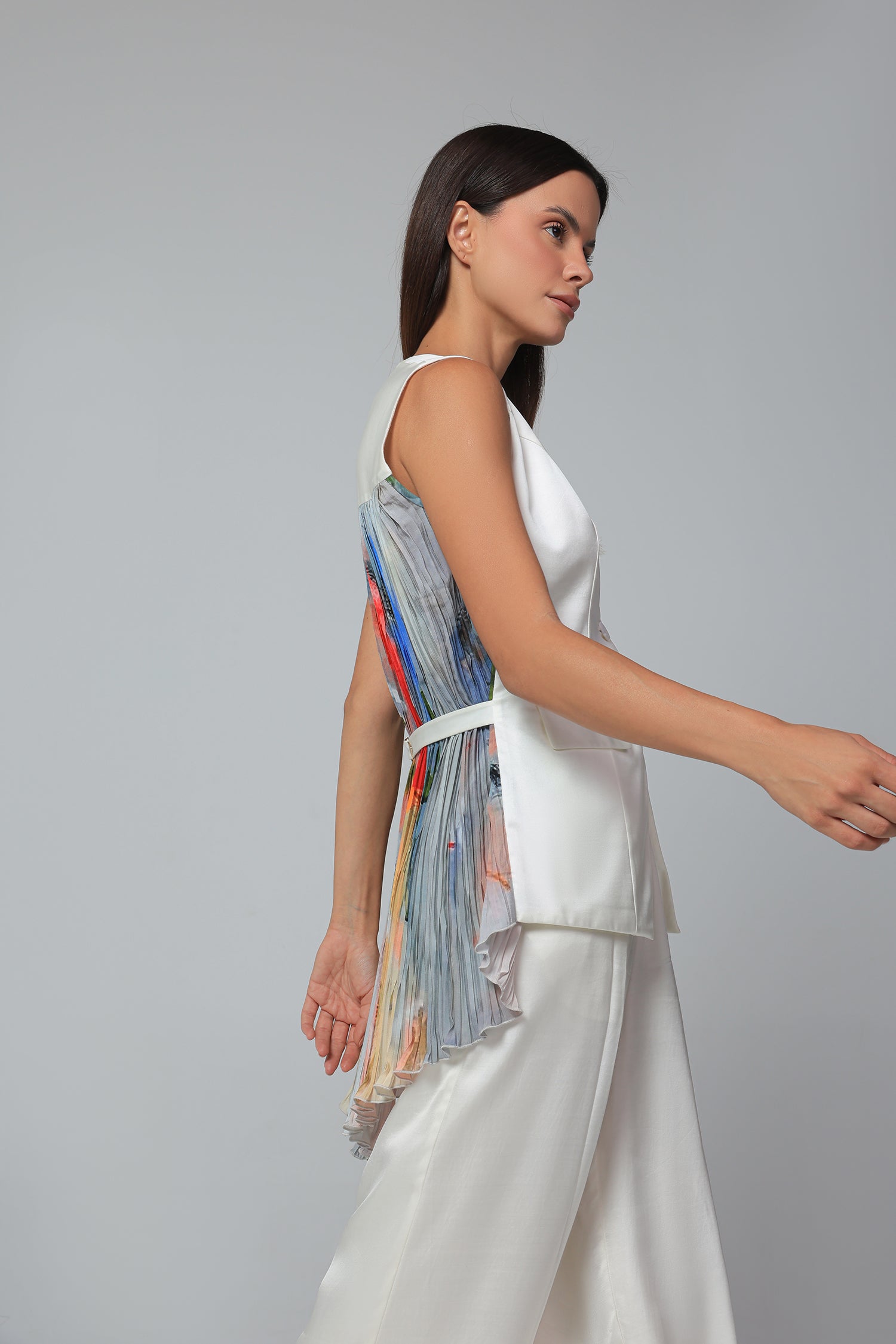 Muse Back Vest